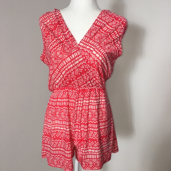 Hot pink printed Summer romper - Picture 2 of 8